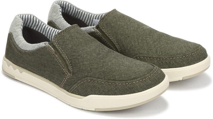 step isle slip clarks