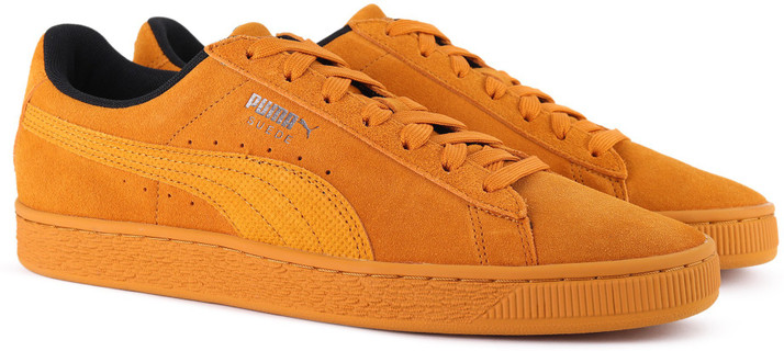 lebron james red and black shoes