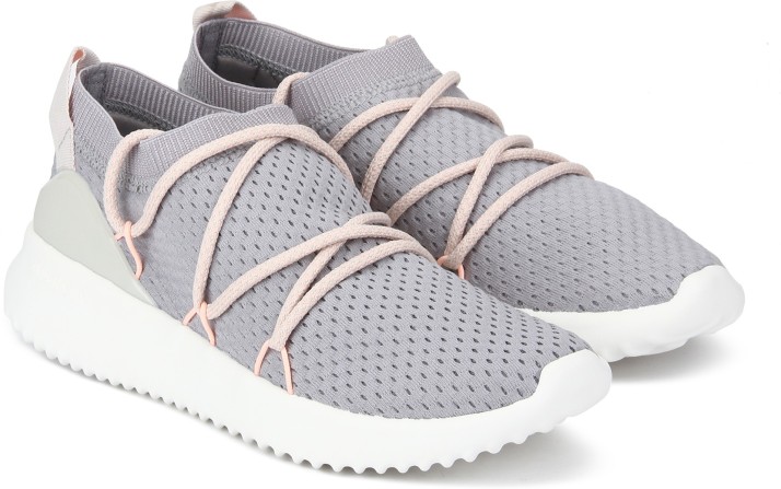 adidas women's ultimamotion running shoe