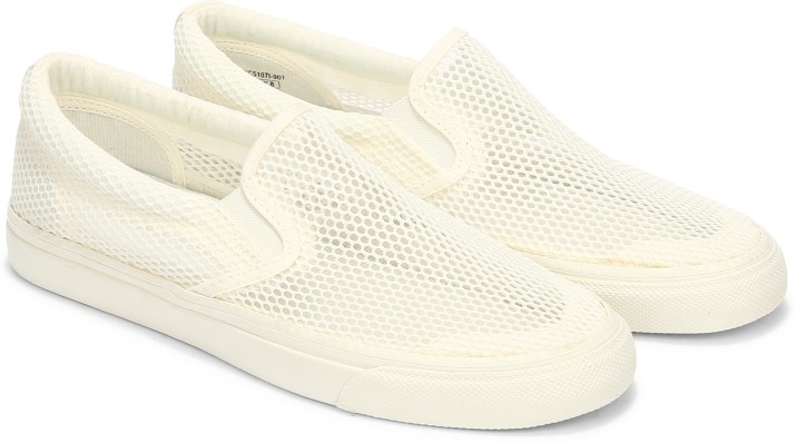 white benetton shoes