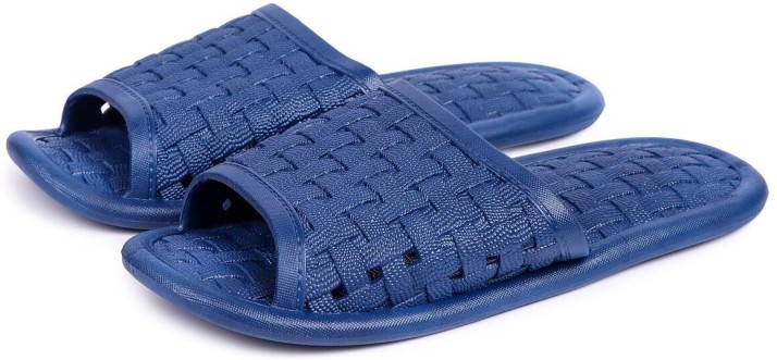 flipkart bathroom slippers