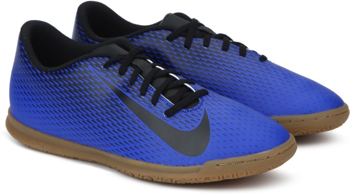 nike indoor football shoes india