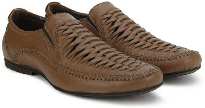lee cooper loafers flipkart