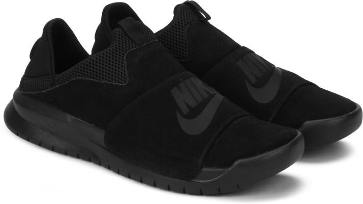 nike benassi slp triple black