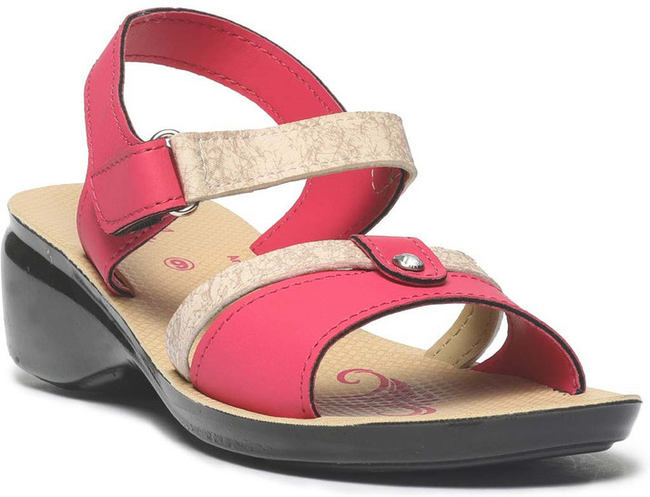 paragon ladies sandal