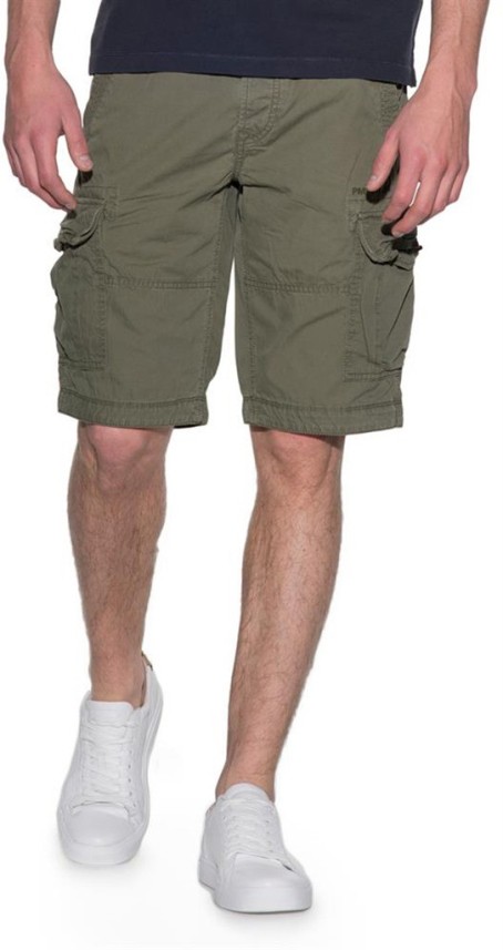 olive green cargo shorts for men