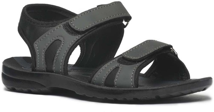 paragon sandals flipkart