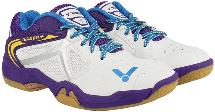 volleyball shoes for wide feet