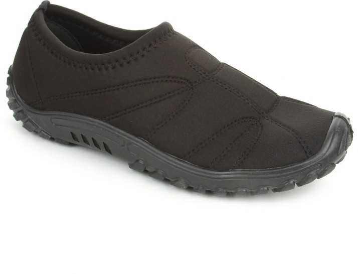 gliders shoes flipkart