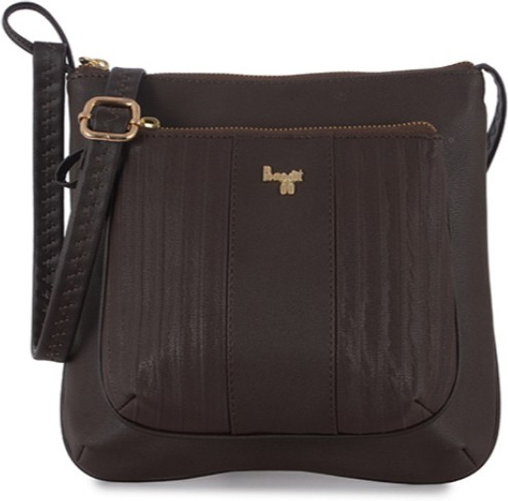 baggit sling bags flipkart