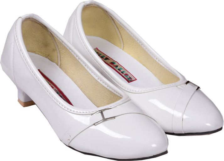 white belly heels