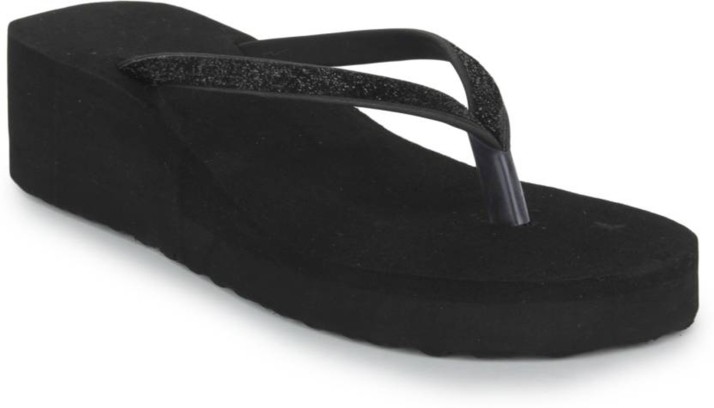 black flip flop slippers