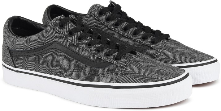 vans sneakers flipkart