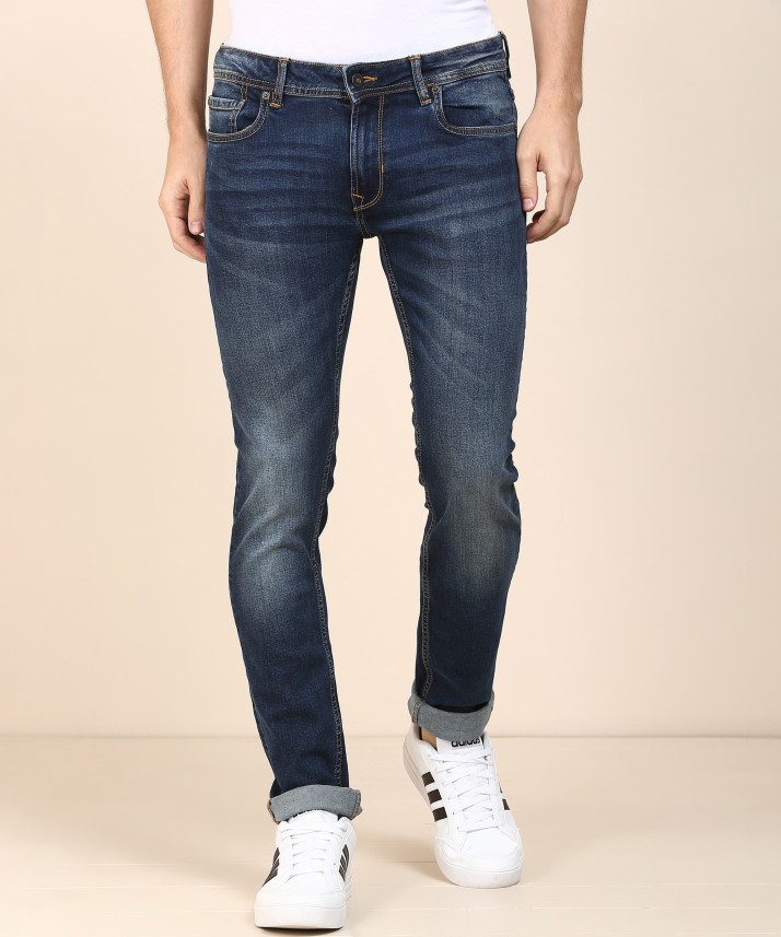 levi wedgie fit straight leg jeans