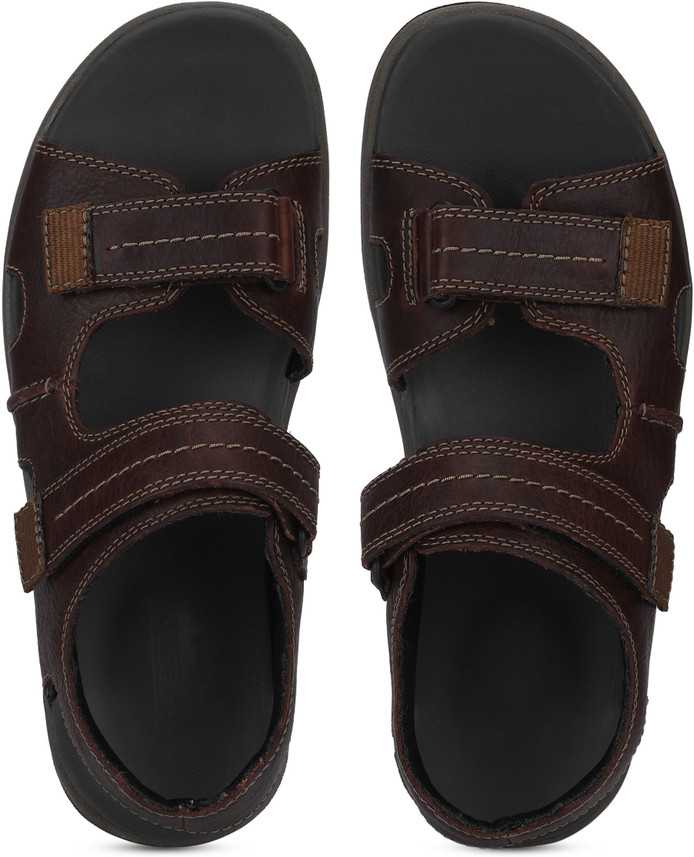 Buy clarks sandals clearance