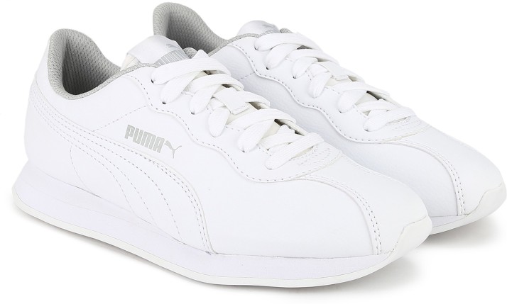 flipkart puma white shoes