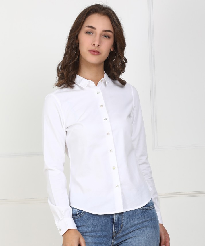 levis white tshirt for women