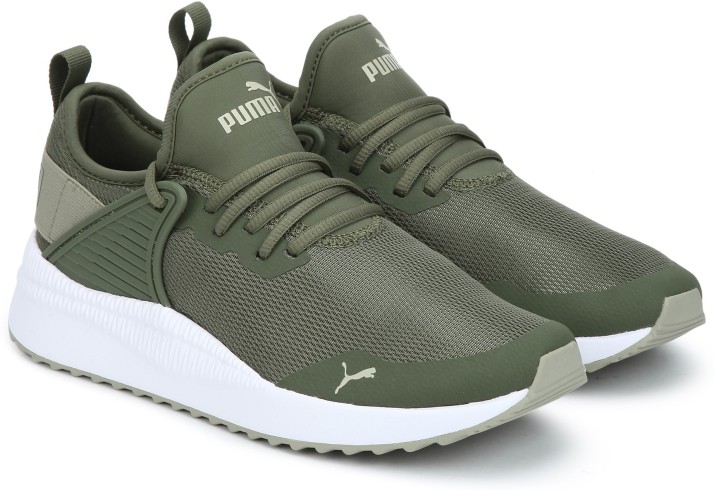 puma pacer next cage green
