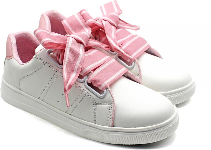 flipkart women sneakers