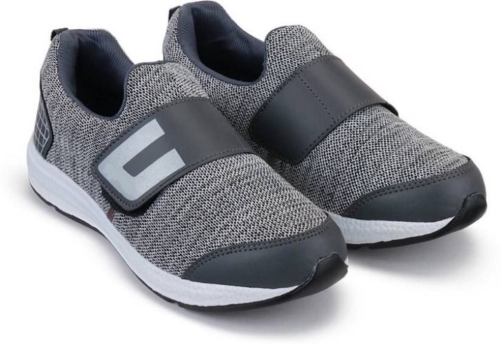 stylish sports shoes for men