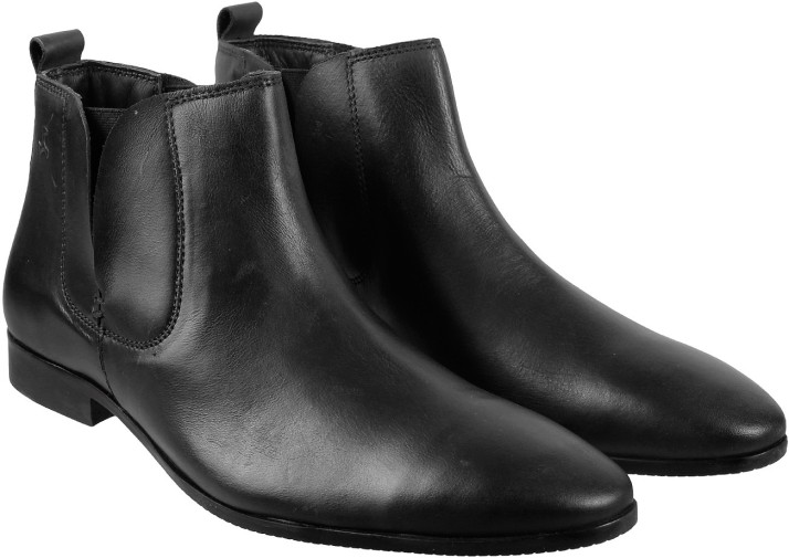 mochi boots for men