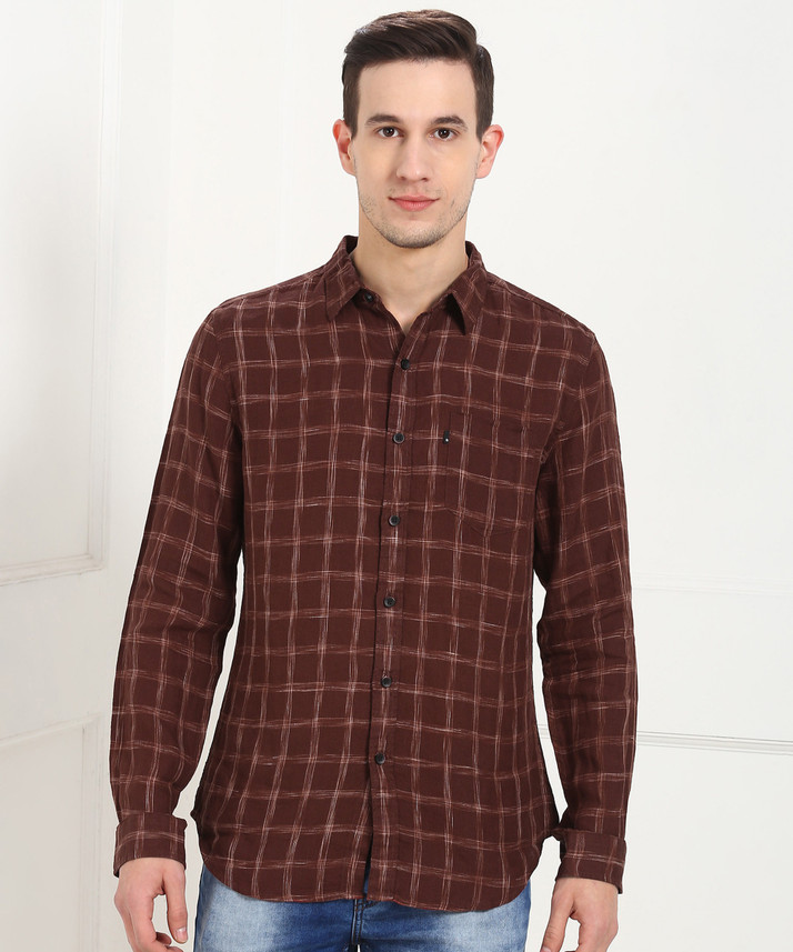 levis brown shirt