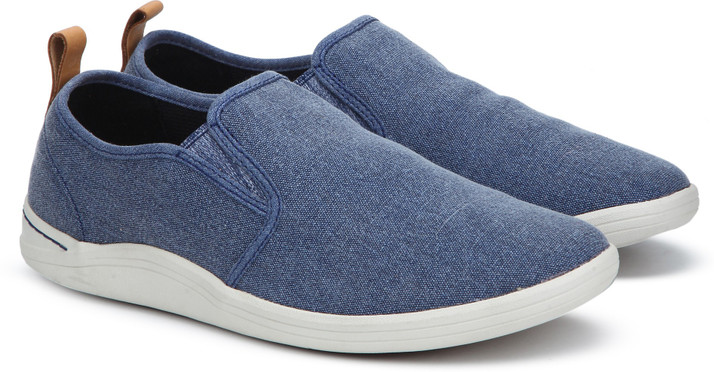 clarks sneakers blue