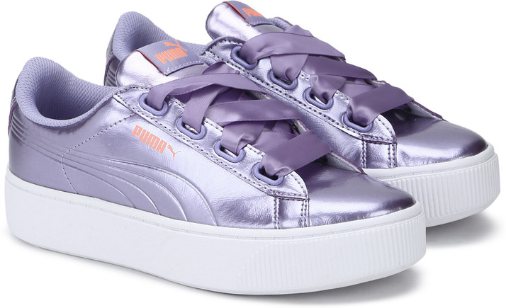 vikky stacked ribbon