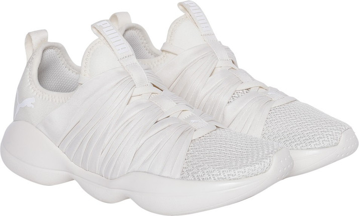 puma flourish sneaker