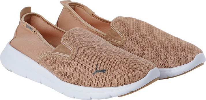 puma flex essential slip on walking shoes