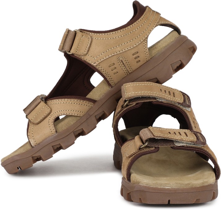 woodland sandals flipkart