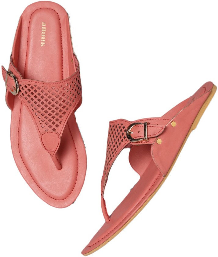 sandals for ladies in flipkart