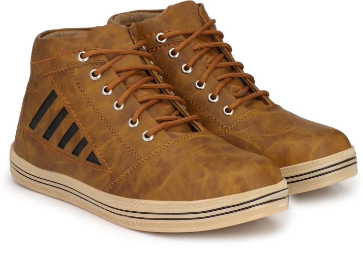 brown colour canvas shoes