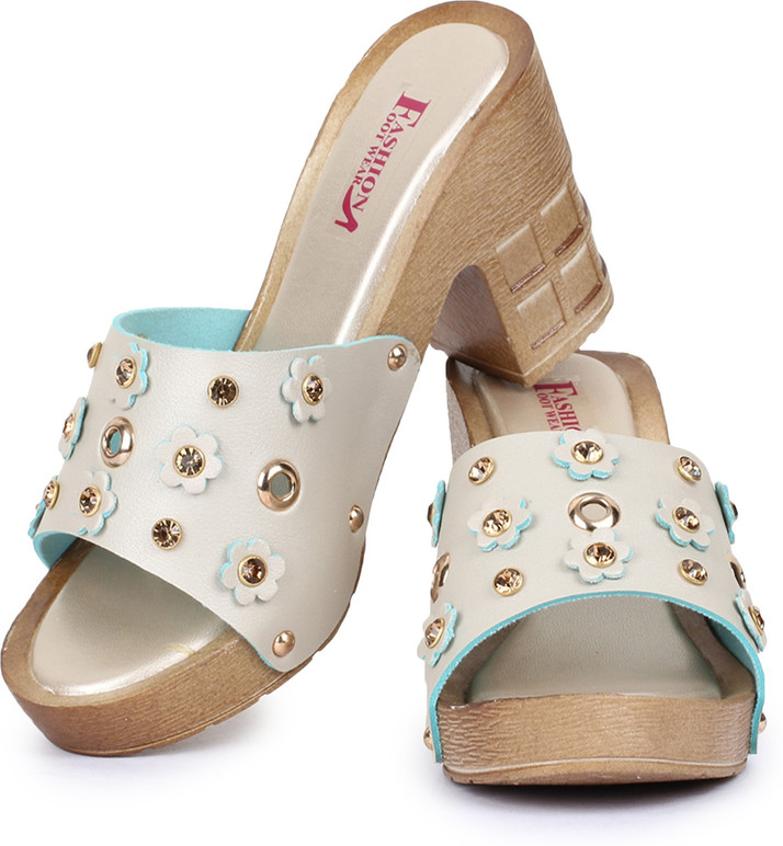 stylish footwear for ladies online