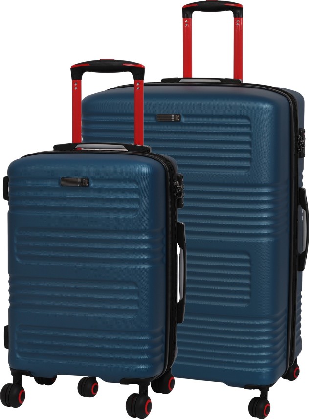 it luggage large expandable 8 wheel hard suitcase