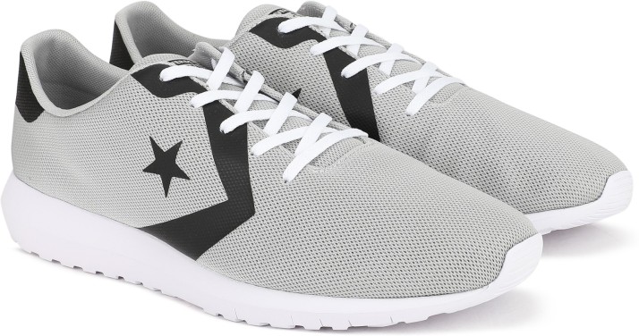 converse running trainers