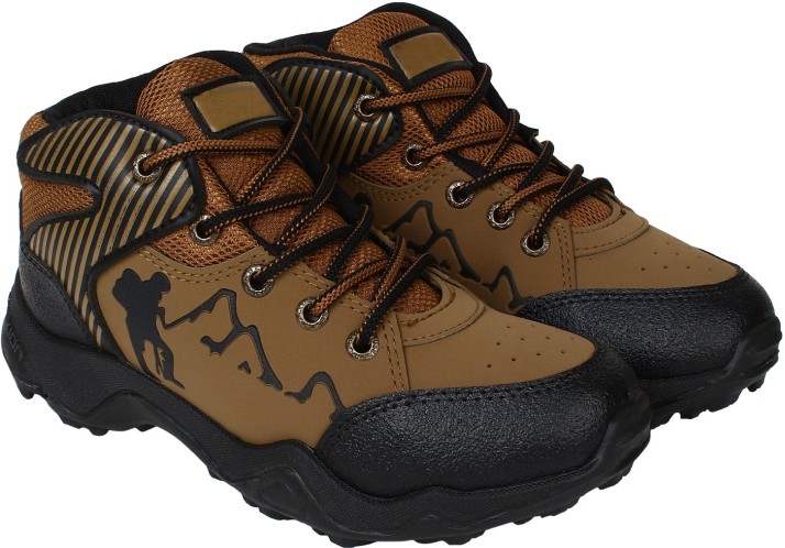 trekking shoes flipkart