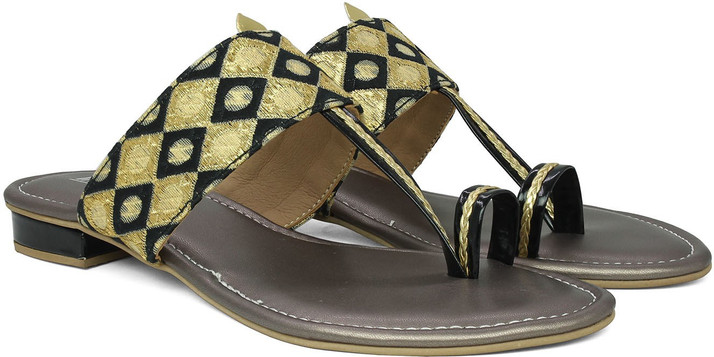 inc 5 sandals flipkart