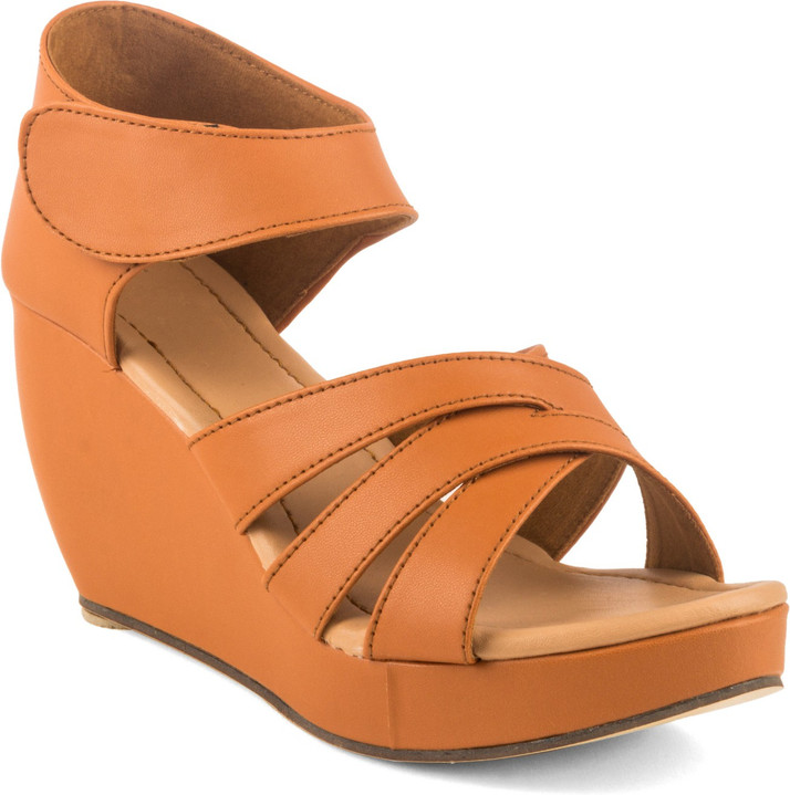 cute tan wedges