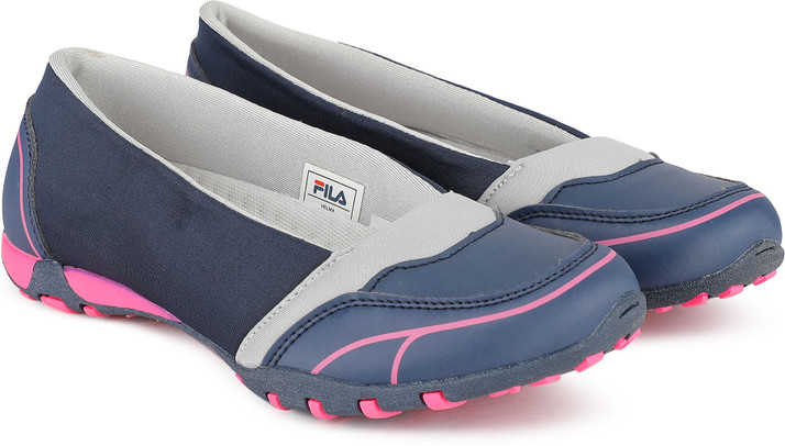 fila walking shoes