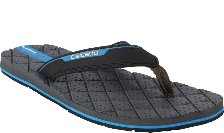 trendy mens flip flops