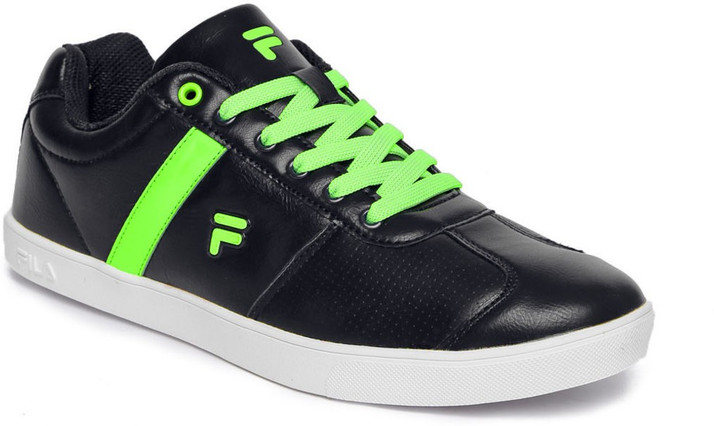 fila sneakers flipkart