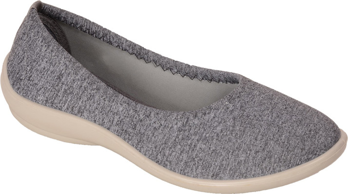 bata casual shoes for womens