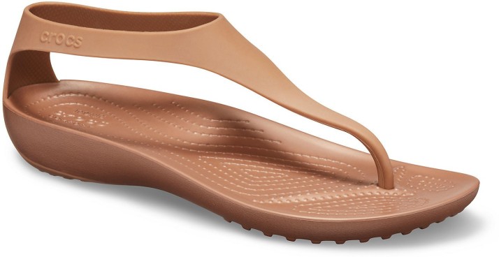 crocs flip flops flipkart