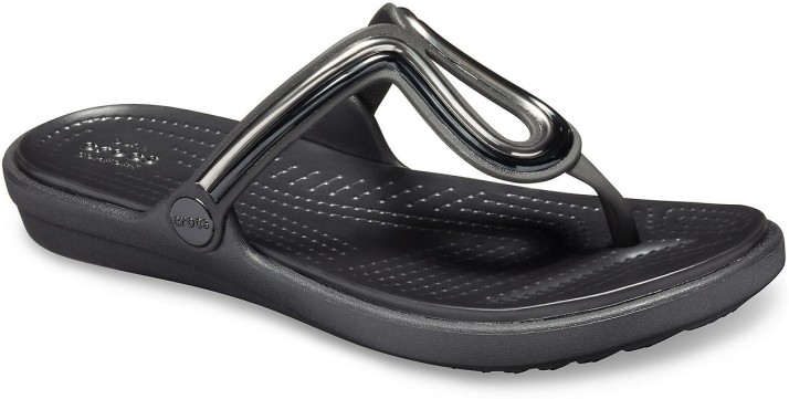 crocs flip flops flipkart