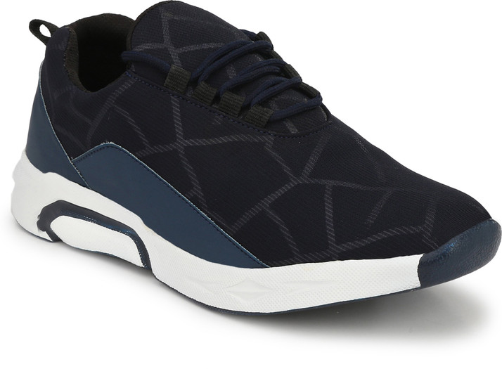gym shoes flipkart