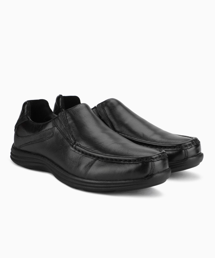 flipkart hush puppies