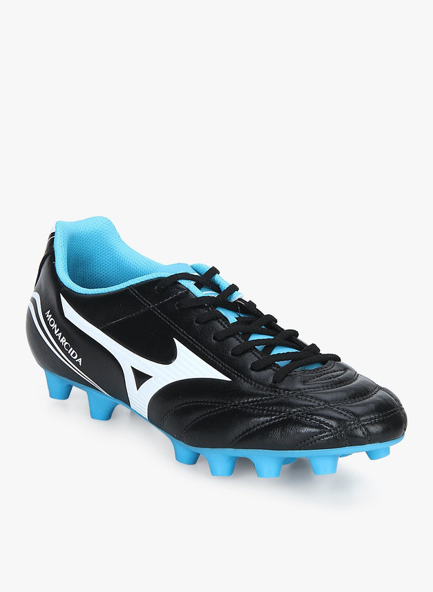 mizuno football shoes online india