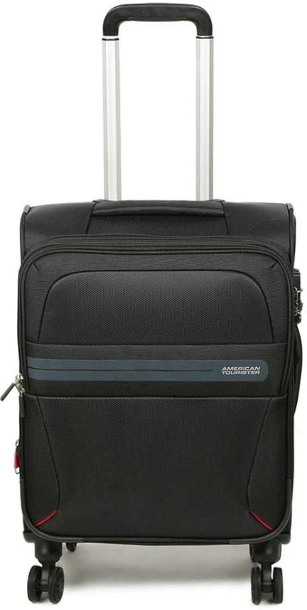 novi luggage review