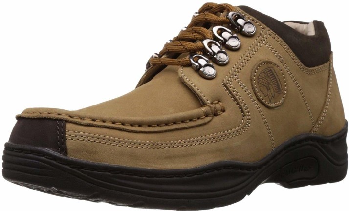 RED CHIEF Outdoors Shoes For Men - Buy 